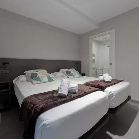Kumano Kodo By En Casa Guest house Santiago de Compostela