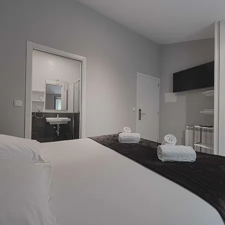 Gasthof Kumano Kodo By En Casa Santiago de Compostela